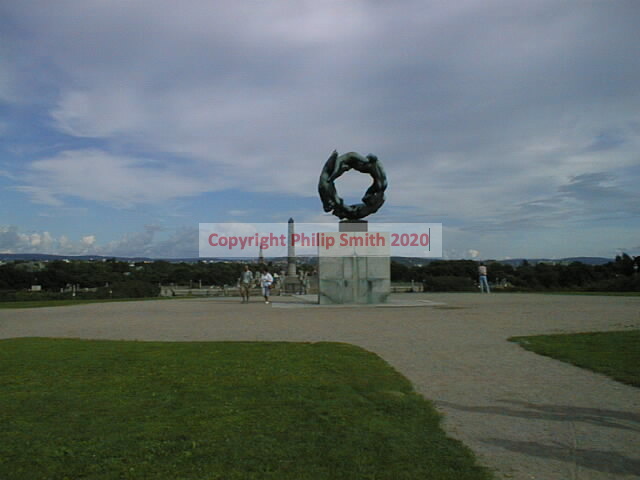 36-vigeland-sculpture-park.jpg