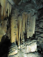 35-jenolan-caves