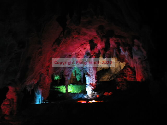 34-jenolan-caves