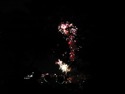25-newyear-fireworks