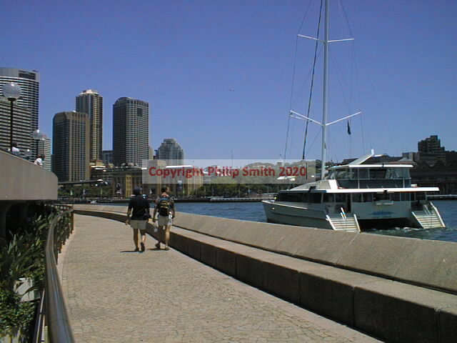 06-sydney-harbour.jpg