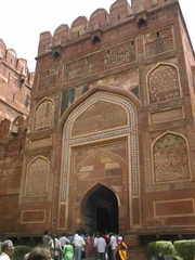 01-agra-fort
