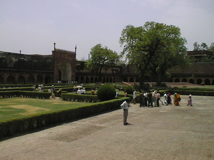 07-agra-fort