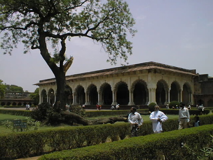09-agra-fort