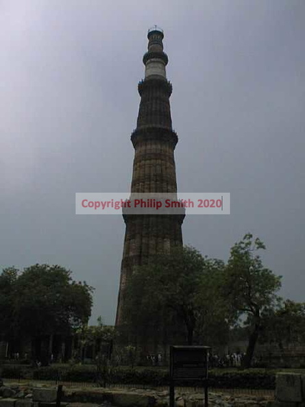 33-qutb-minar-delhi.jpg