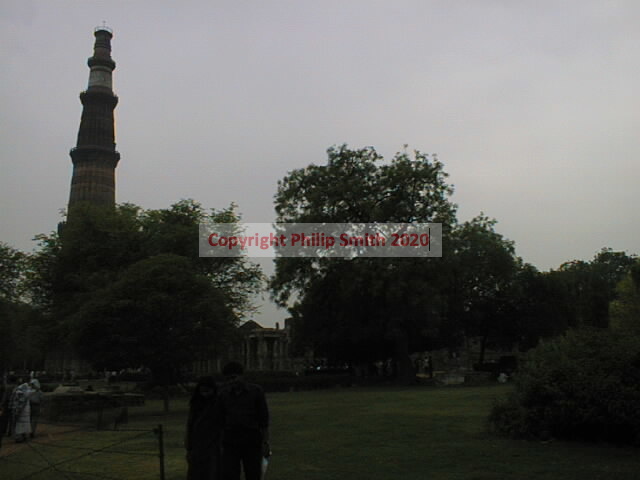 50-qutb-minar-delhi.jpg