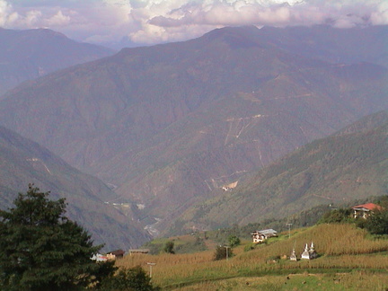 18-trashigang-valley-view