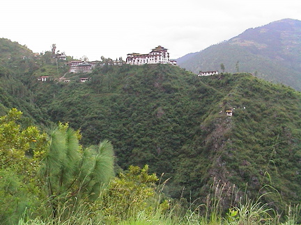 20-trashigang-dzong-view
