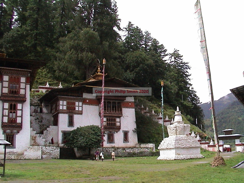 05-kurjey-lakhang-monastery5.JPG