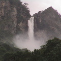 14-waterfall0.JPG