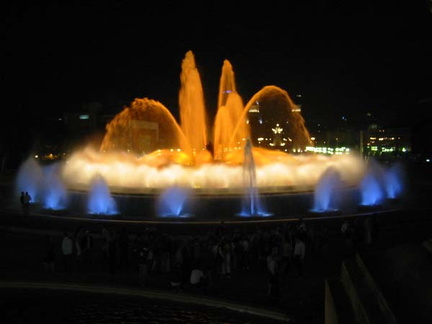46-barcelona-magic-fountain