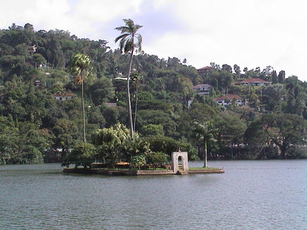 71-Kandy-Lake