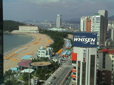 06-Busan-Haeundae-Beach