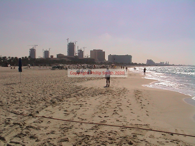 05-jumeirah-beach.JPG
