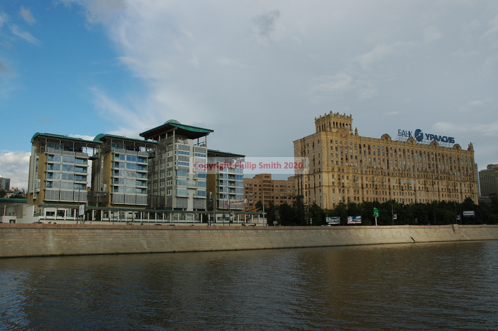 10-MoscowRiver