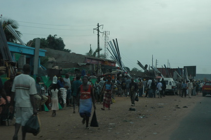 78-Road-to-Maputo-Markets