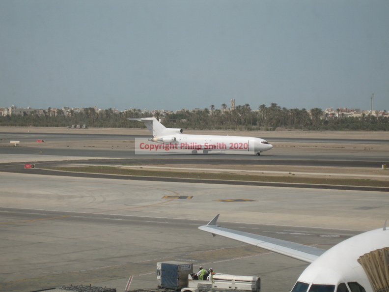 07-BahrainAirport.JPG