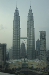03-KL-TwinTowers