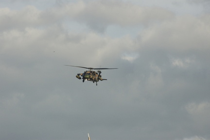 016-ApacheHelicopter