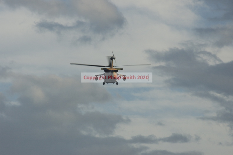 020-ApacheHelicopter.JPG