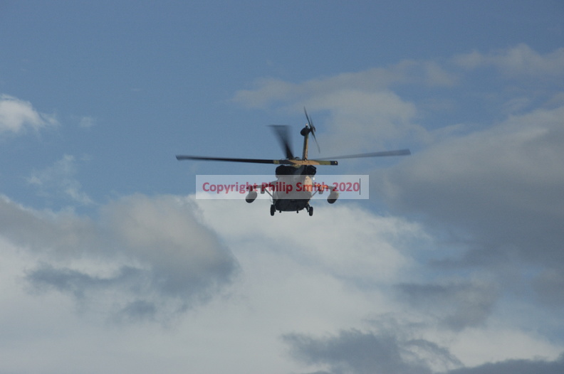 019-ApacheHelicopter.JPG