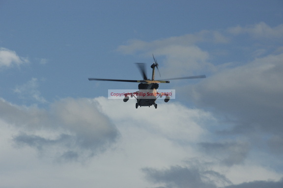 019-ApacheHelicopter