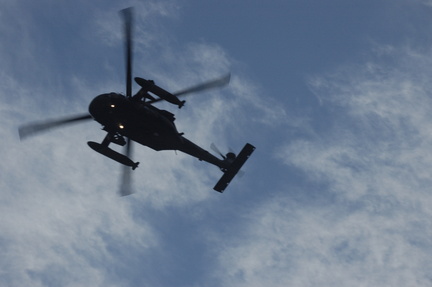038-ApacheHelicopter