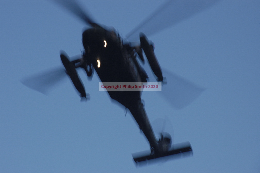 047-ApacheHelicopter