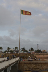 56-SriLankaFlag