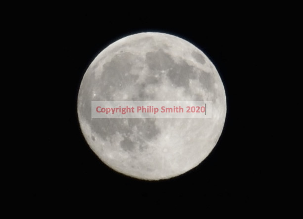 019-Moon-closeup.JPG